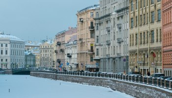 Питер зовёт! Новогодние туры разбирают как горячие пирожки &mdash; но ещё можно успеть