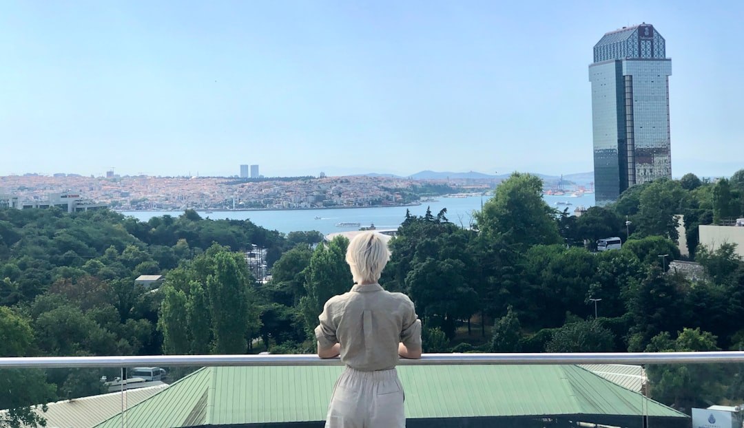 Легендарный отель на Босфоре тряхнуло: Les Ottomans на грани банкротства