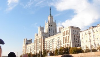 Туроператоры vs Агрегаторы: кто кого? Битва титанов на MITT 2026