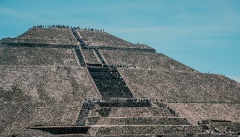Трагедия у пирамид Теотиуакана: стрельба в сердце Мехико