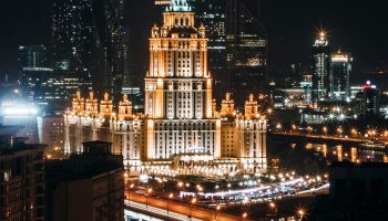 Джаз, саксофон и кешбэк: как ICS Travel Group устроила праздник для турагентов