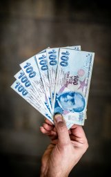 Забудьте про панику: старые доллары в Турции меняют без проблем