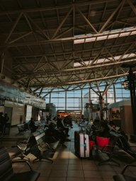 Юг России в тумане: треть туристов не долетает, аэропорты еле дышат Юг России в тумане: треть туристов не долетает, аэропорты еле дышат