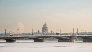 Новый год в Петербурге и на Урале: закрытый Эрмитаж, туры и цены от &laquo;Невских Сезонов&raquo;