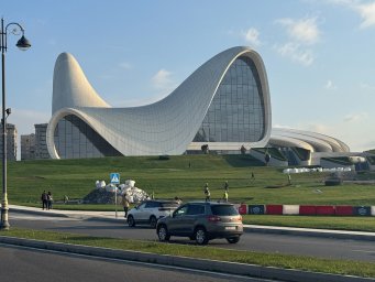 2025: Год, когда Россия перекраивает туризм &mdash; от законов до аэропортов!