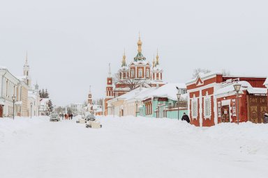 Россияне сбежали от городской суеты: малые города в тренде на новогодние каникулы 2026!