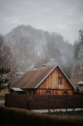 Куда пропали 2500 гостевых домов? Временная &laquo;чистка&raquo; или конец эры Airbnb по-русски?