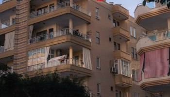 Турция vs турист: новая глава в детективе о домогательствах, или как случайное касание становится де