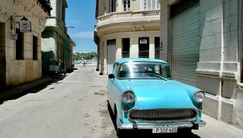 14 часов в небе: Как пережить перелет на Кубу с 10 кг багажа и не сойти с ума