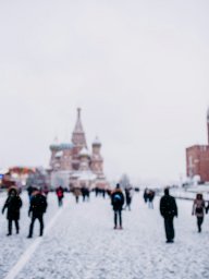Вьетнамцы, индонезийцы и малайзийцы: кто сейчас главный турист в Москве?