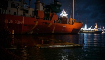 &laquo;Михаил Булгаков&raquo; в отстое: фекальная вода и 100 заболевших пассажиров