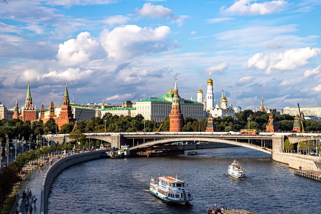 Россия сохранила НДС-льготу для IT: выдохнули стартапы, улыбнулся туризм Россия сохранила НДС-льготу для IT: выдохнули стартапы, улыбнулся туризм