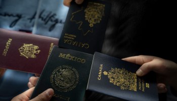 Абхазия разрешила детям въезд без загранпаспорта, Беларусь &mdash; нет
